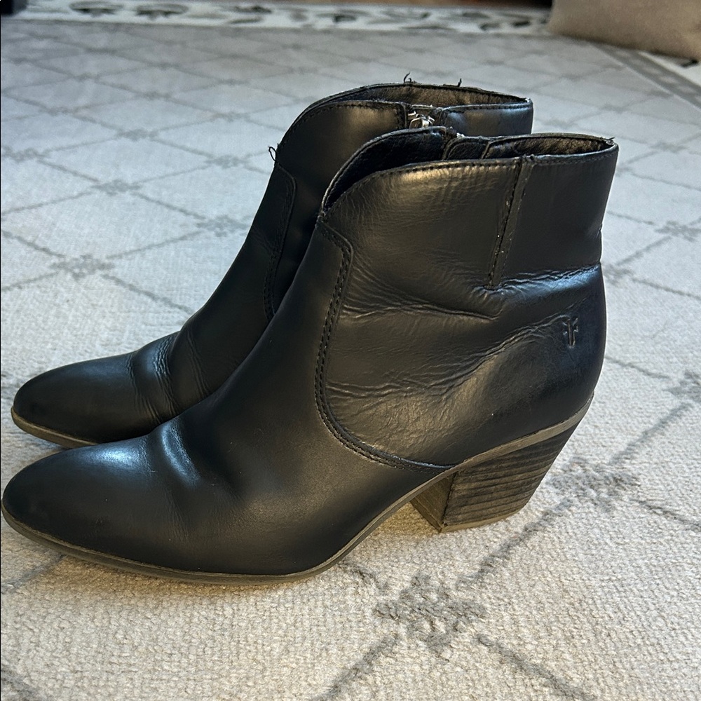 Frye Black Jennifer Leather Ankle Booties
